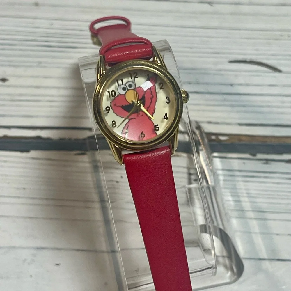 NEW BATTERY Vintage 90's Elmo Sesame Street Fantasma‎ Watch Red Leather Band